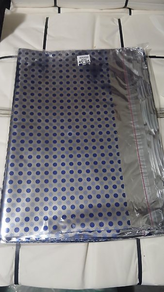 100 Adet 45x65 Metalize Hediye Paketi 45x65 cm Kendinden Bantlı Renkli Hediye Paketi